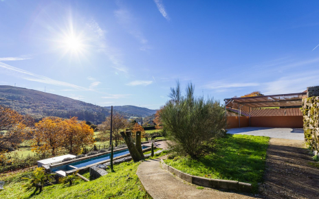 Acceso a la casa desde zona de parking